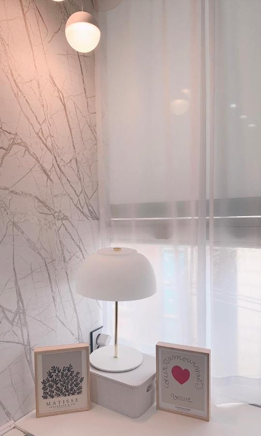 The Bay Cube House Female Only Hotel Guri Bagian luar foto