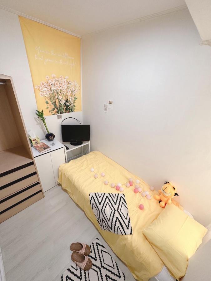 The Bay Cube House Female Only Hotel Guri Bagian luar foto